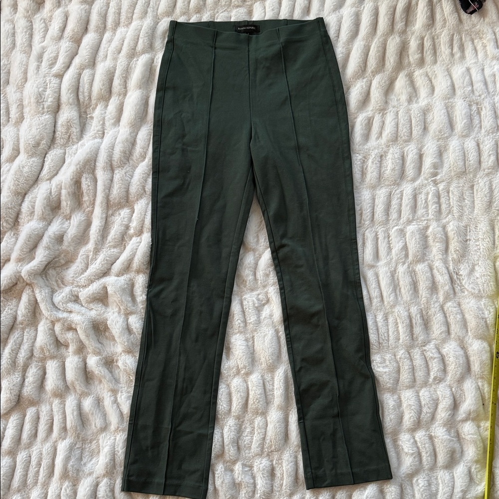 Banana Republic Olive Green Trousers
